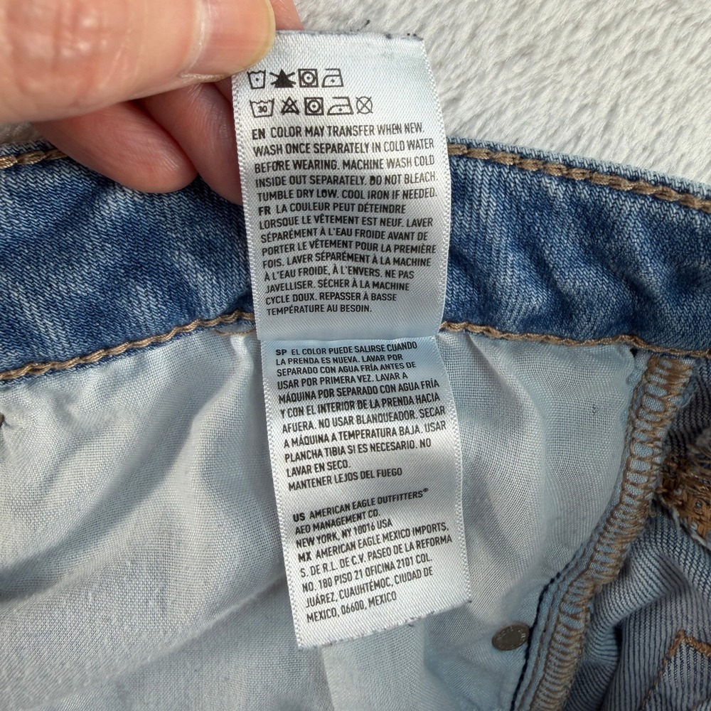 American Eagle 12 Super High Rise Baggy Wide Leg Cargo Stretch Jeans Light Blue - Picture 11 of 16